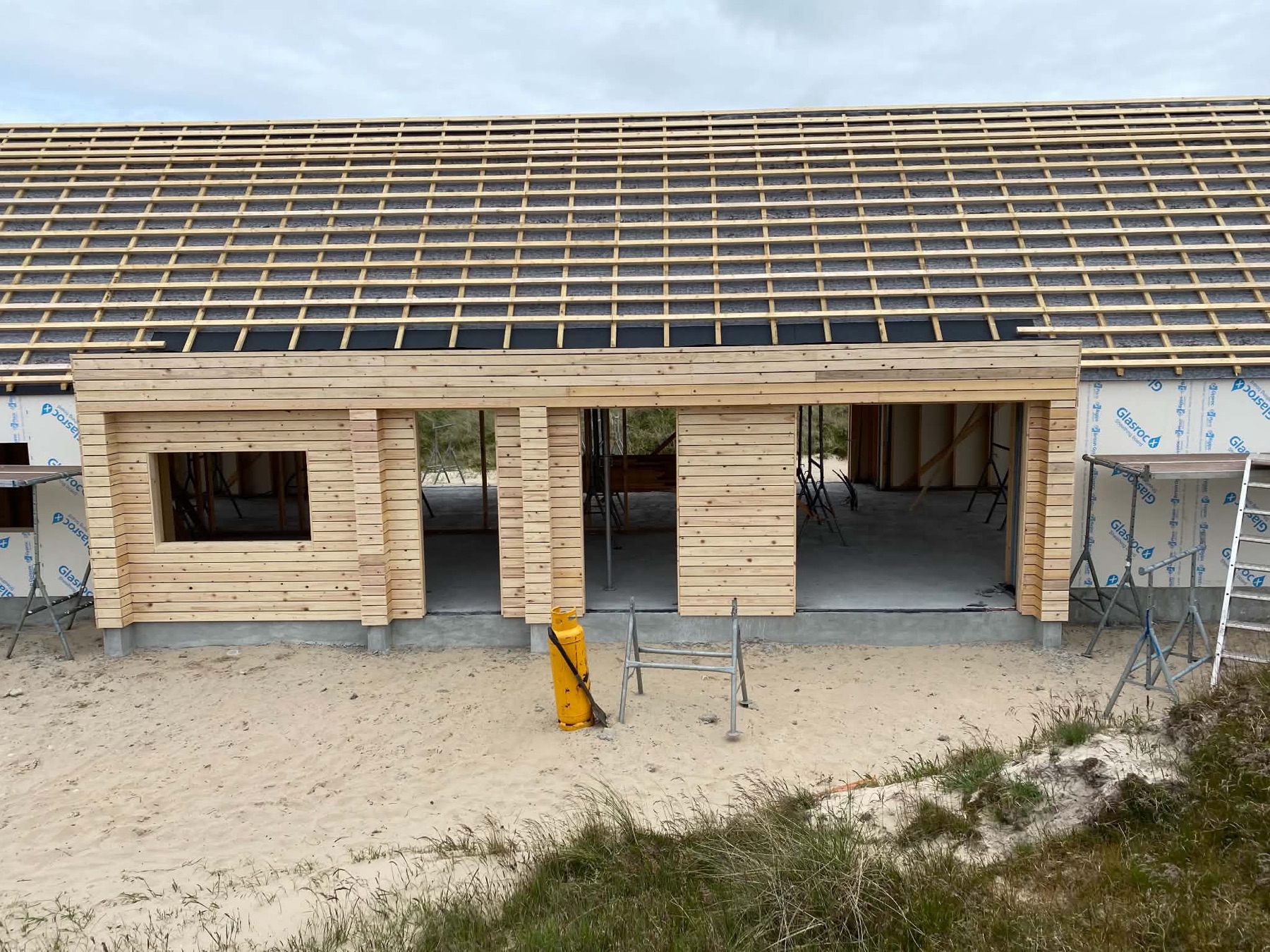 Råhuset er rejst.